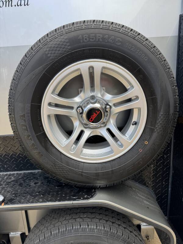 14inch Alloy Wheels with tyre - Image 3