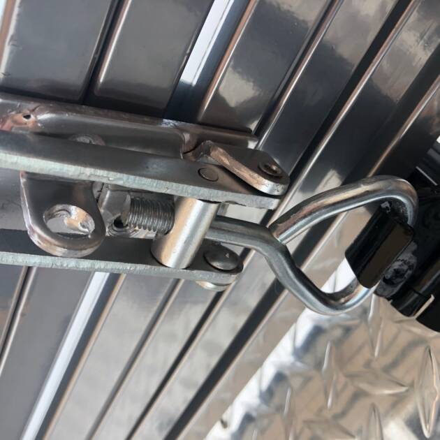 Yard brackets and hooks