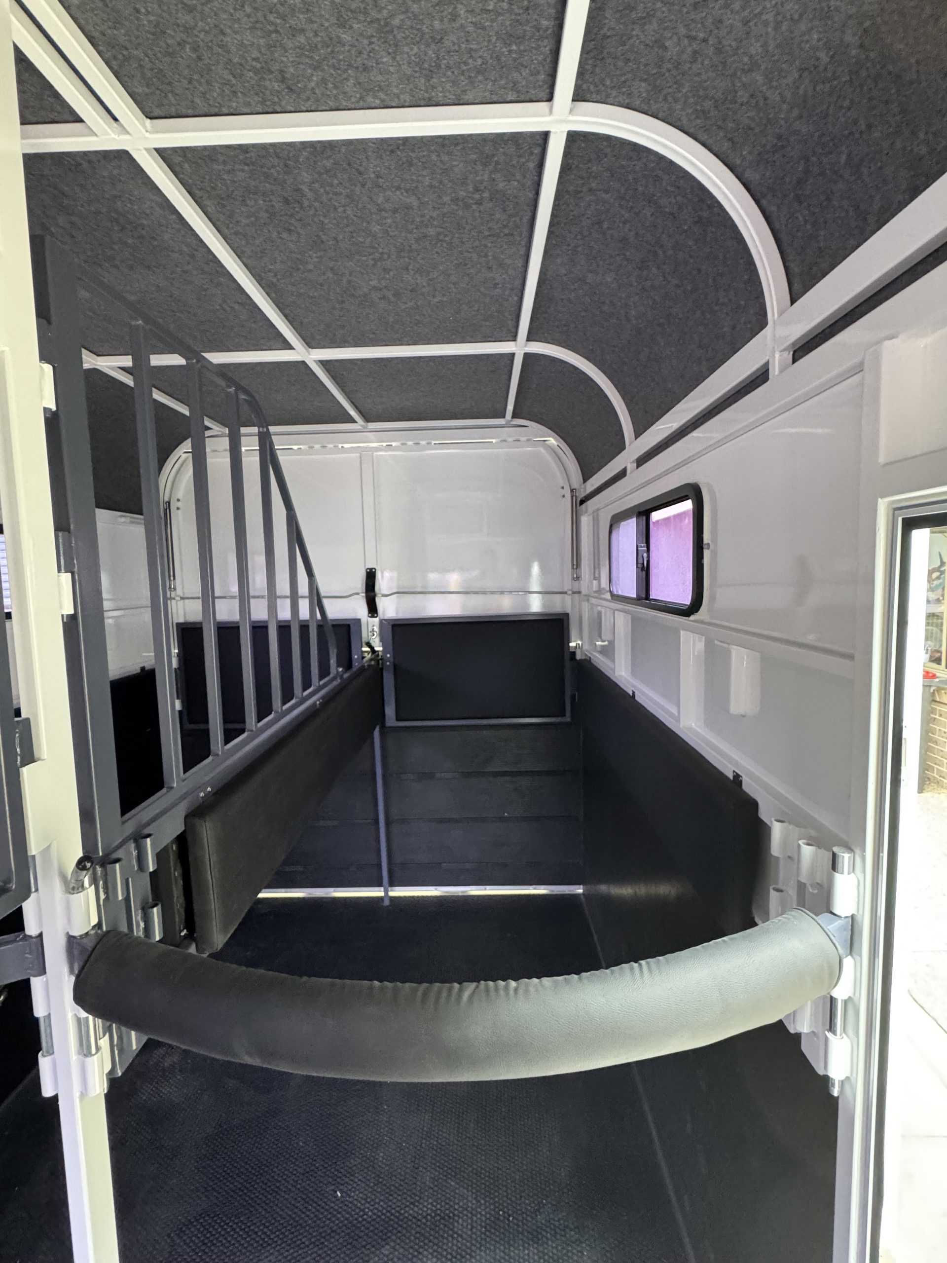 Square 2 HSL Deluxe Warmblood - Image 6