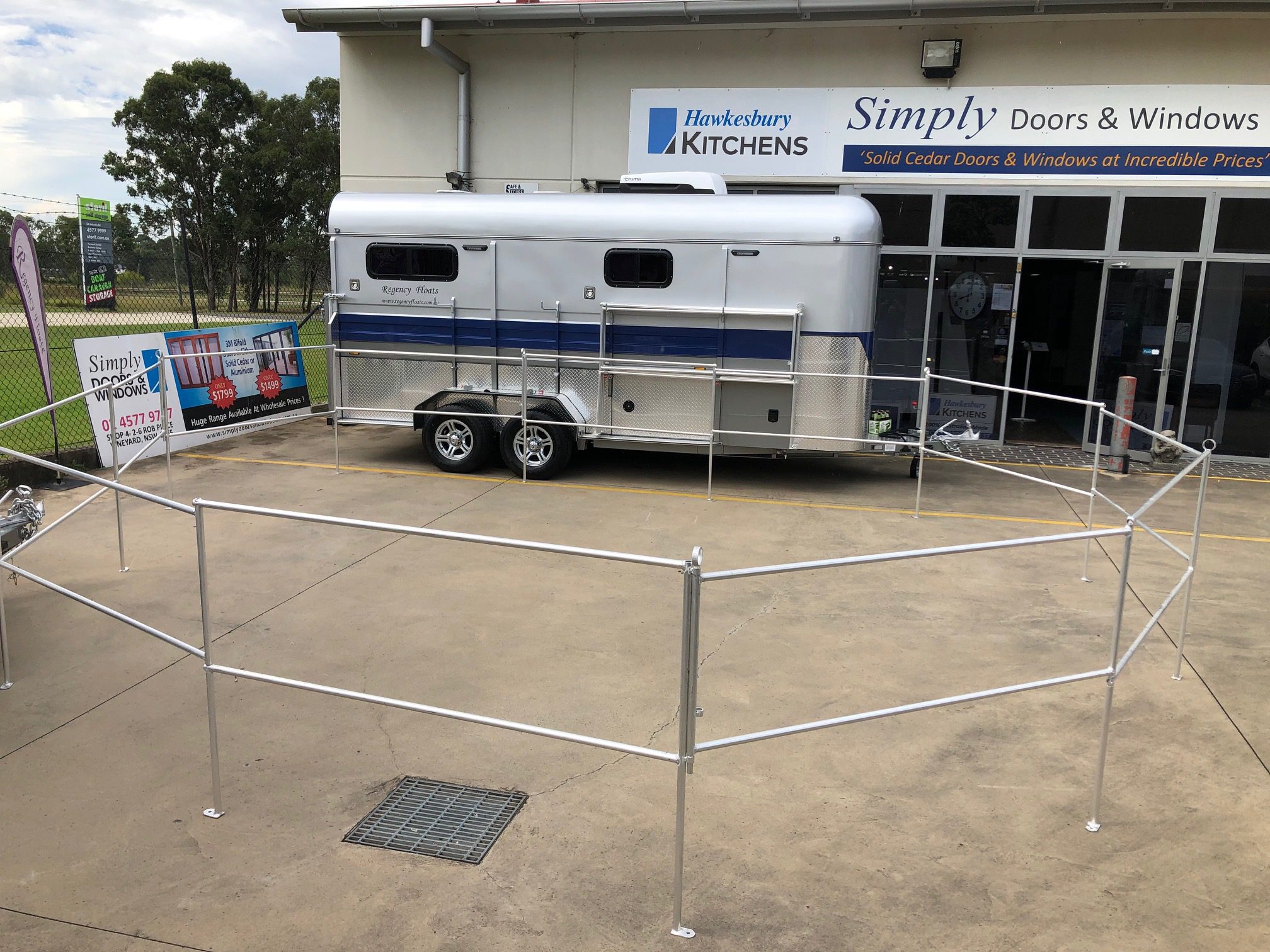 Horse Yard Panels - Includes Mounting Kit